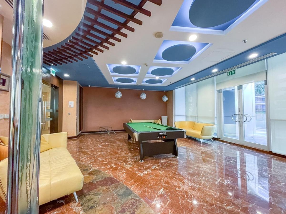 Spacious 3br Marina With Views *