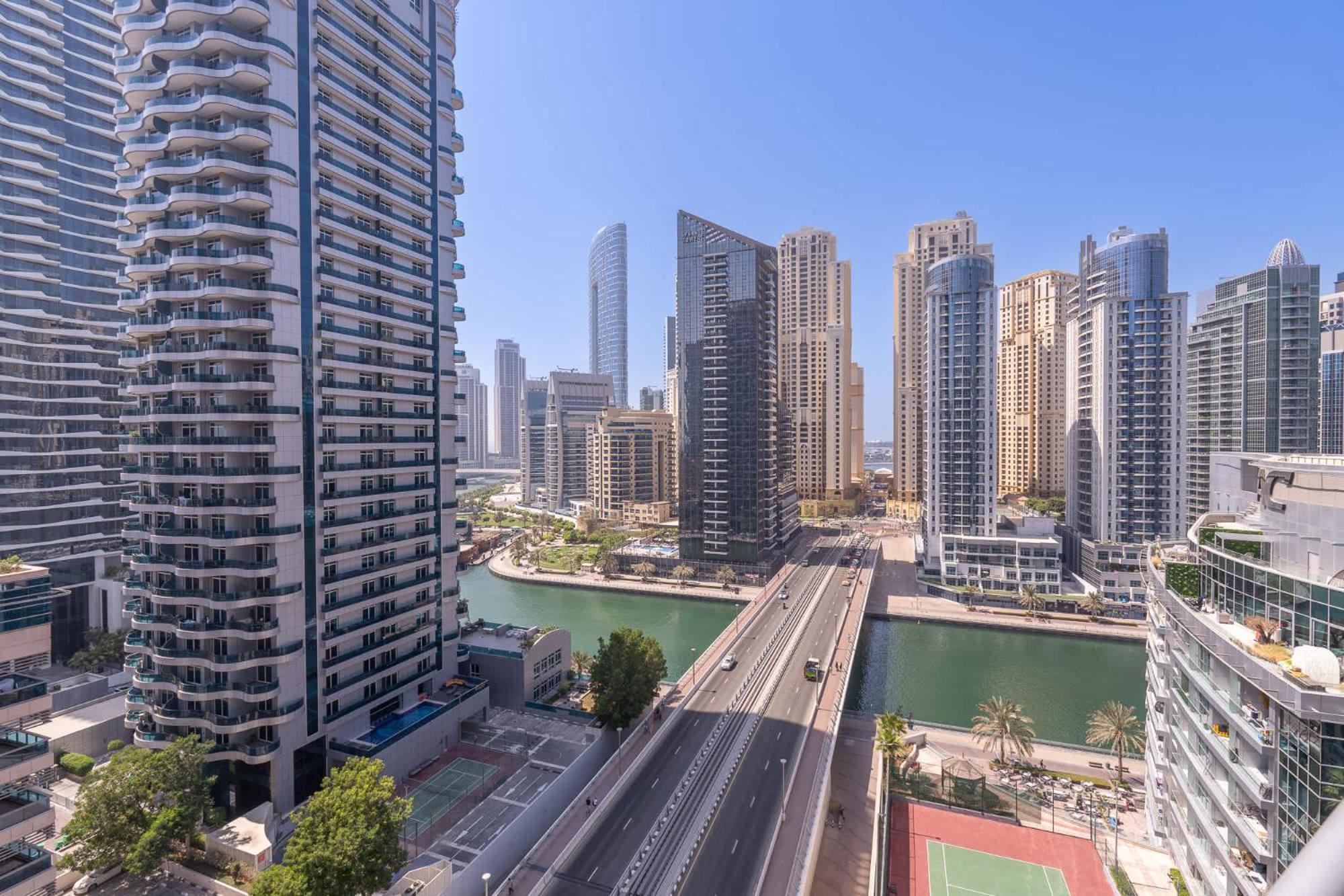 Apartment Spacious 3br Marina With Views Dubai