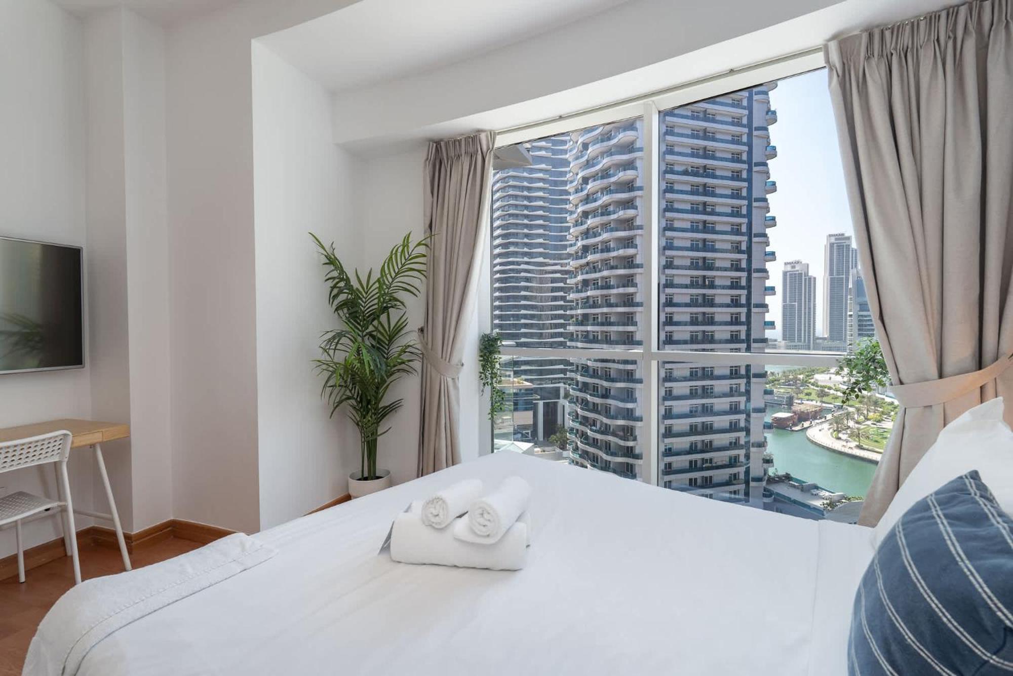 Spacious 3br Marina With Views Dubai