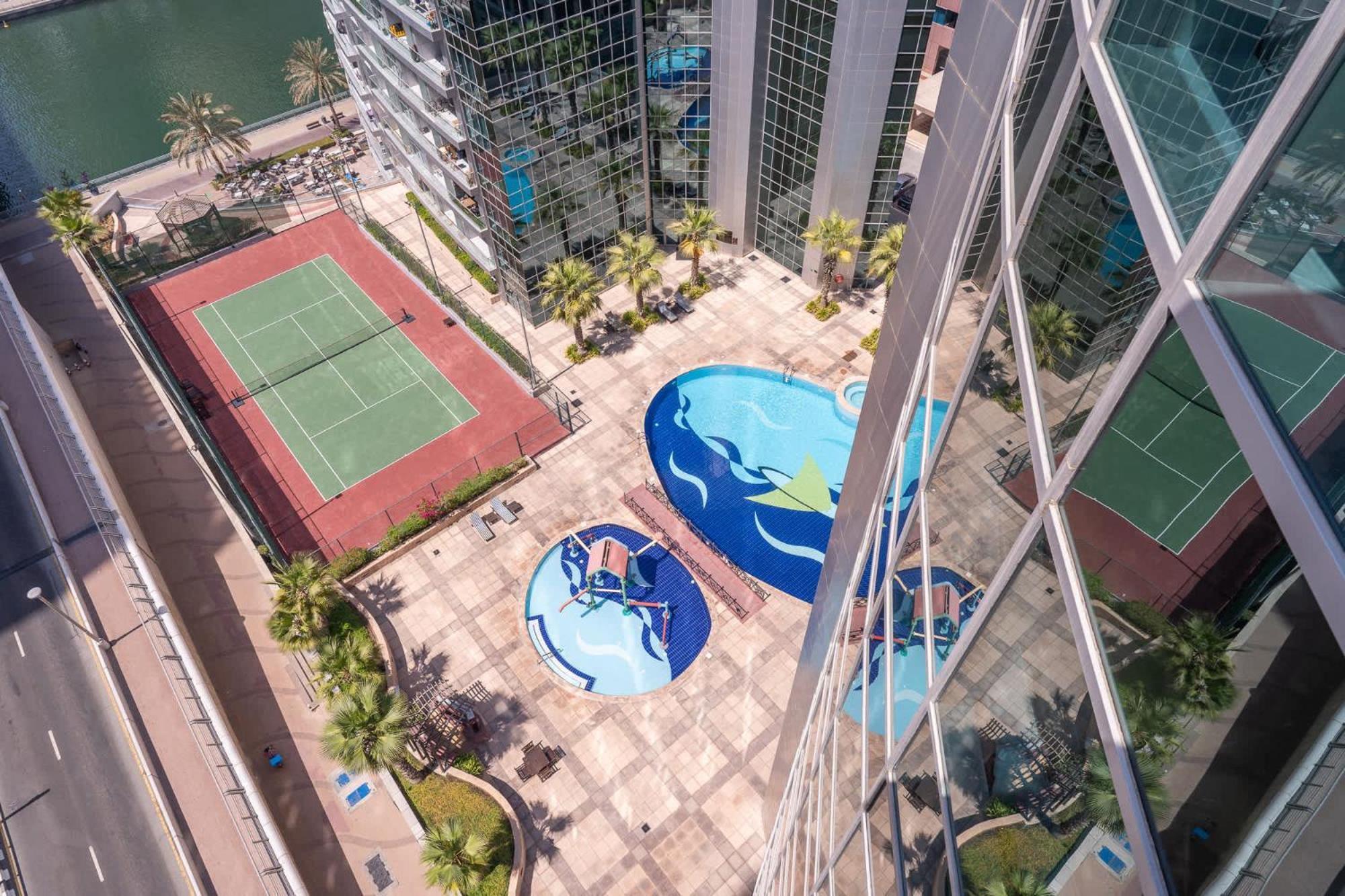 Apartment Spacious 3br Marina With Views