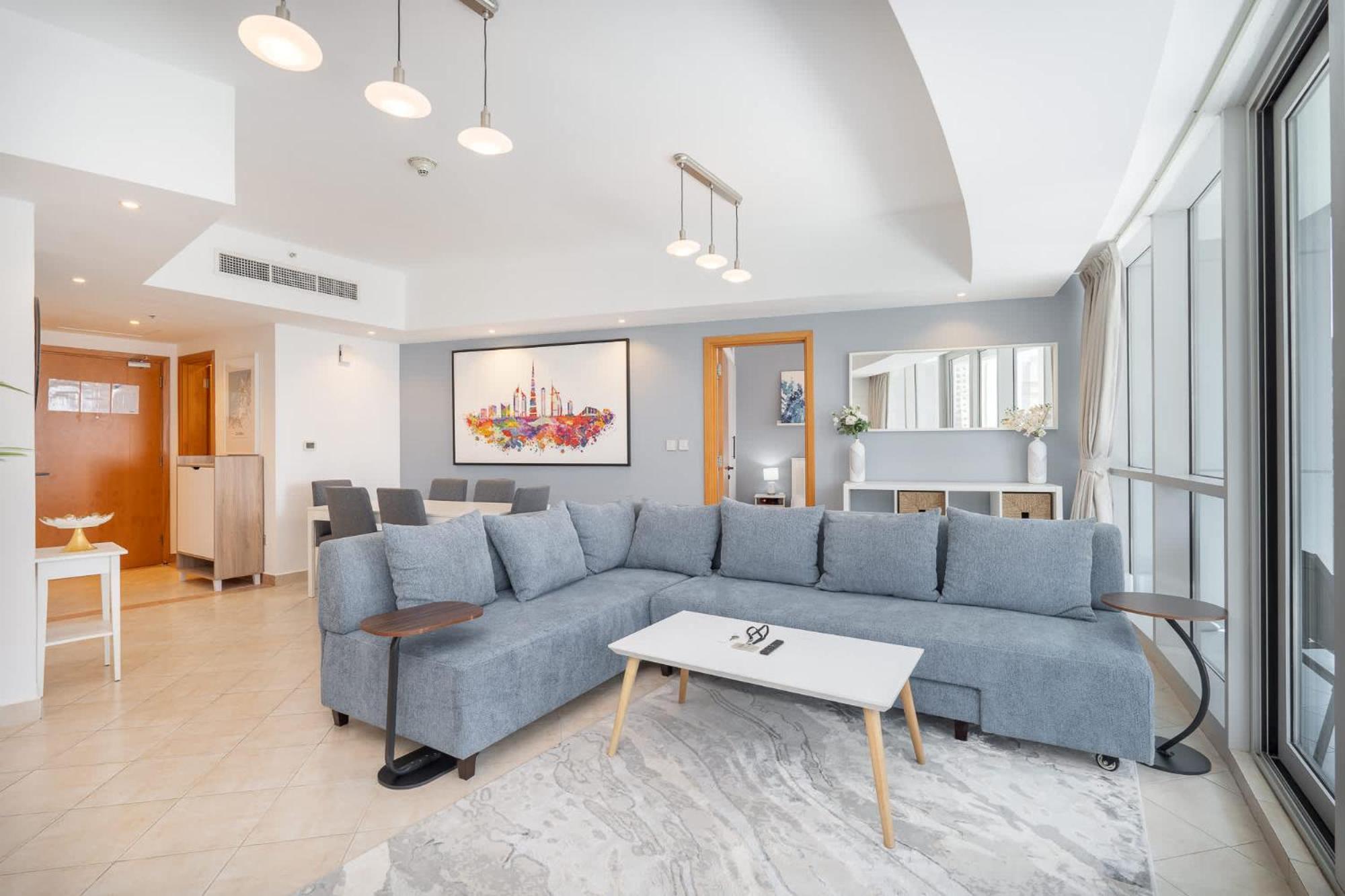 Spacious 3br Marina With Views *